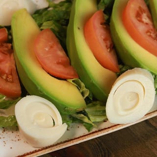 Ensalada Aguaca y Palmito